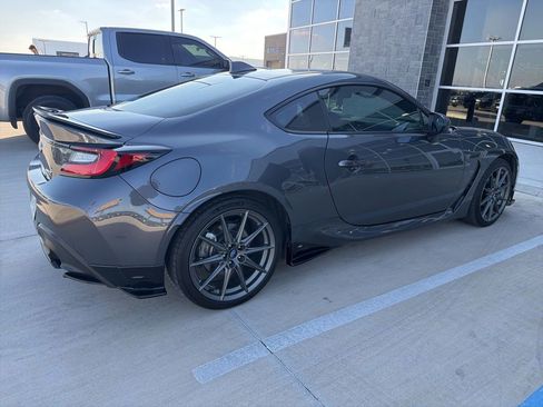 Certified 2022 Subaru BRZ Limited image 4