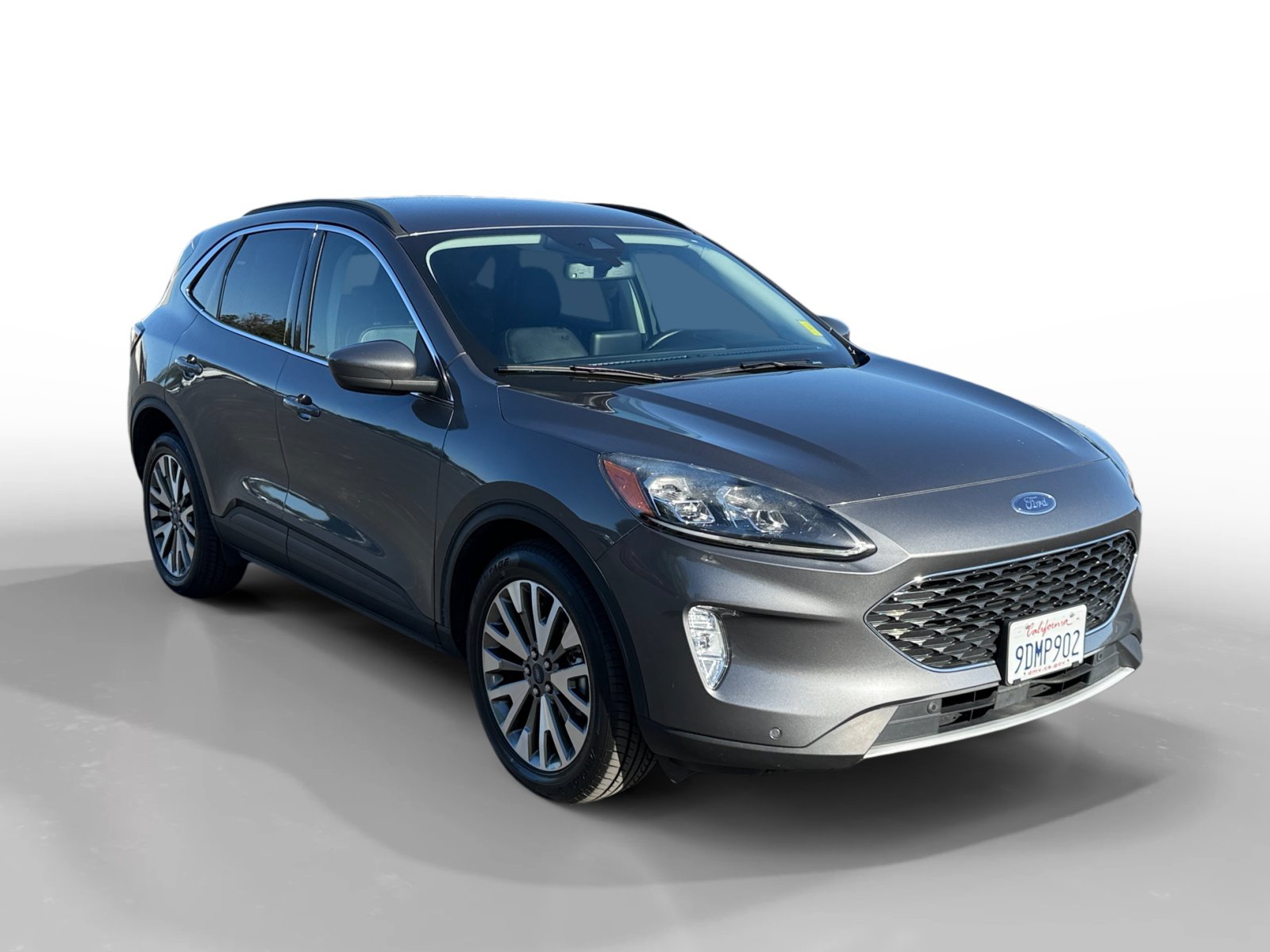 Used 2022 Ford Escape Titanium AWD/4WD image 7