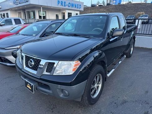 Used 2015 Nissan Frontier S RWD image 3