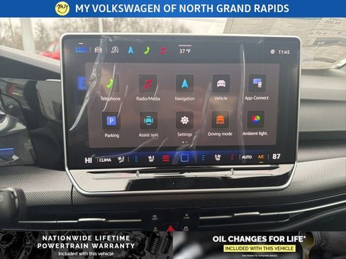 New 2026 Volkswagen Golf image 17