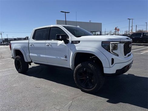 Used 2024 GMC Sierra 1500 AT4 w/ Technology Package image 6