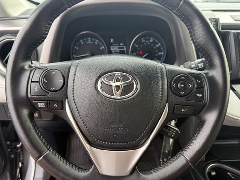 Used 2017 Toyota RAV4 XLE w/ All Weather Liner Package AWD/4WD image 34
