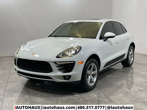 Used 2017 Porsche Macan image 2