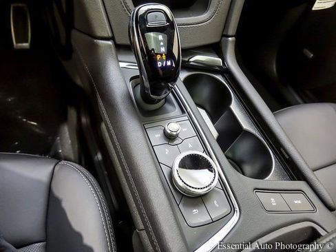 New 2025 Cadillac XT5 Sportv w/ Technology Package image 18