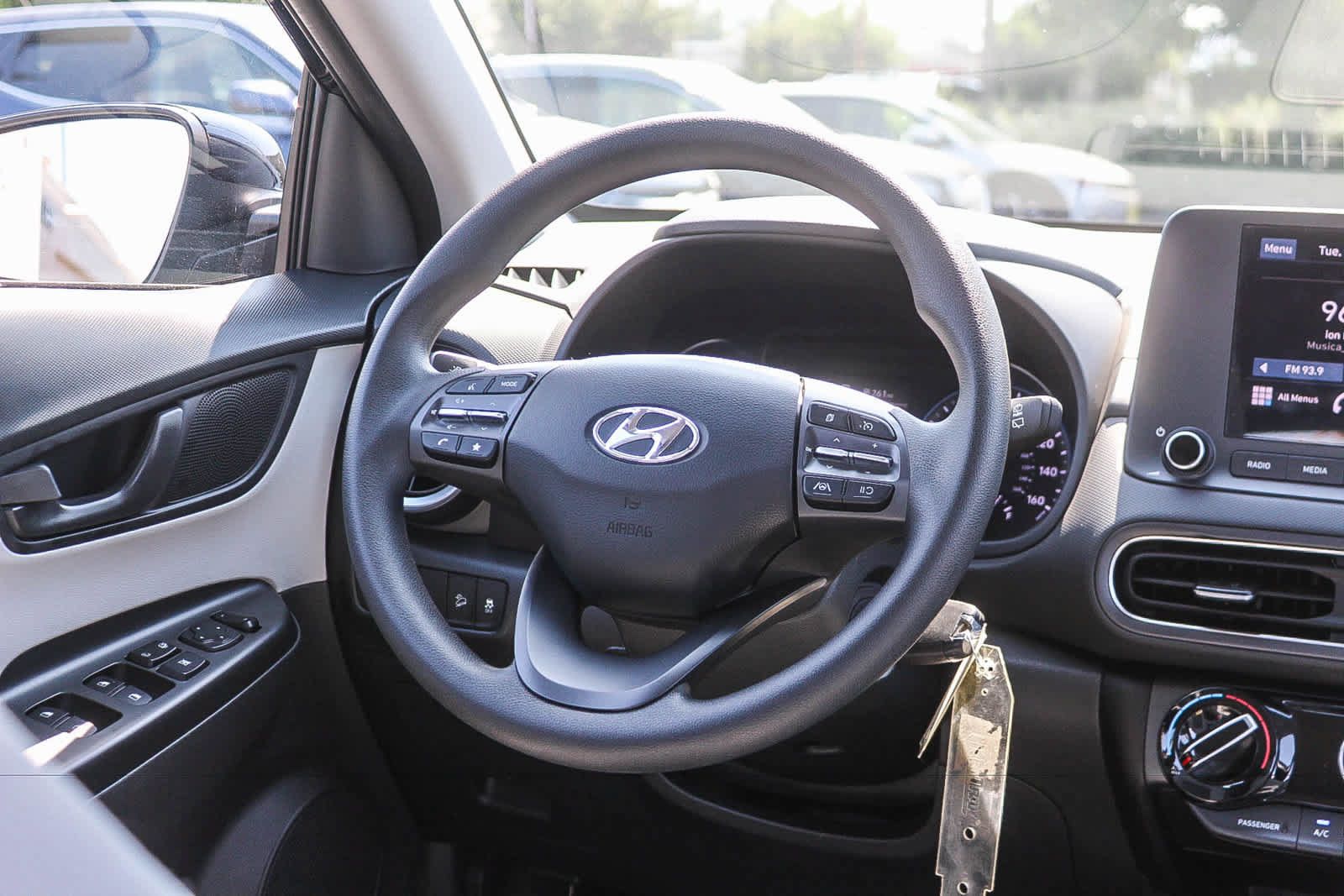 Certified 2023 Hyundai Kona SE AWD/4WD image 19