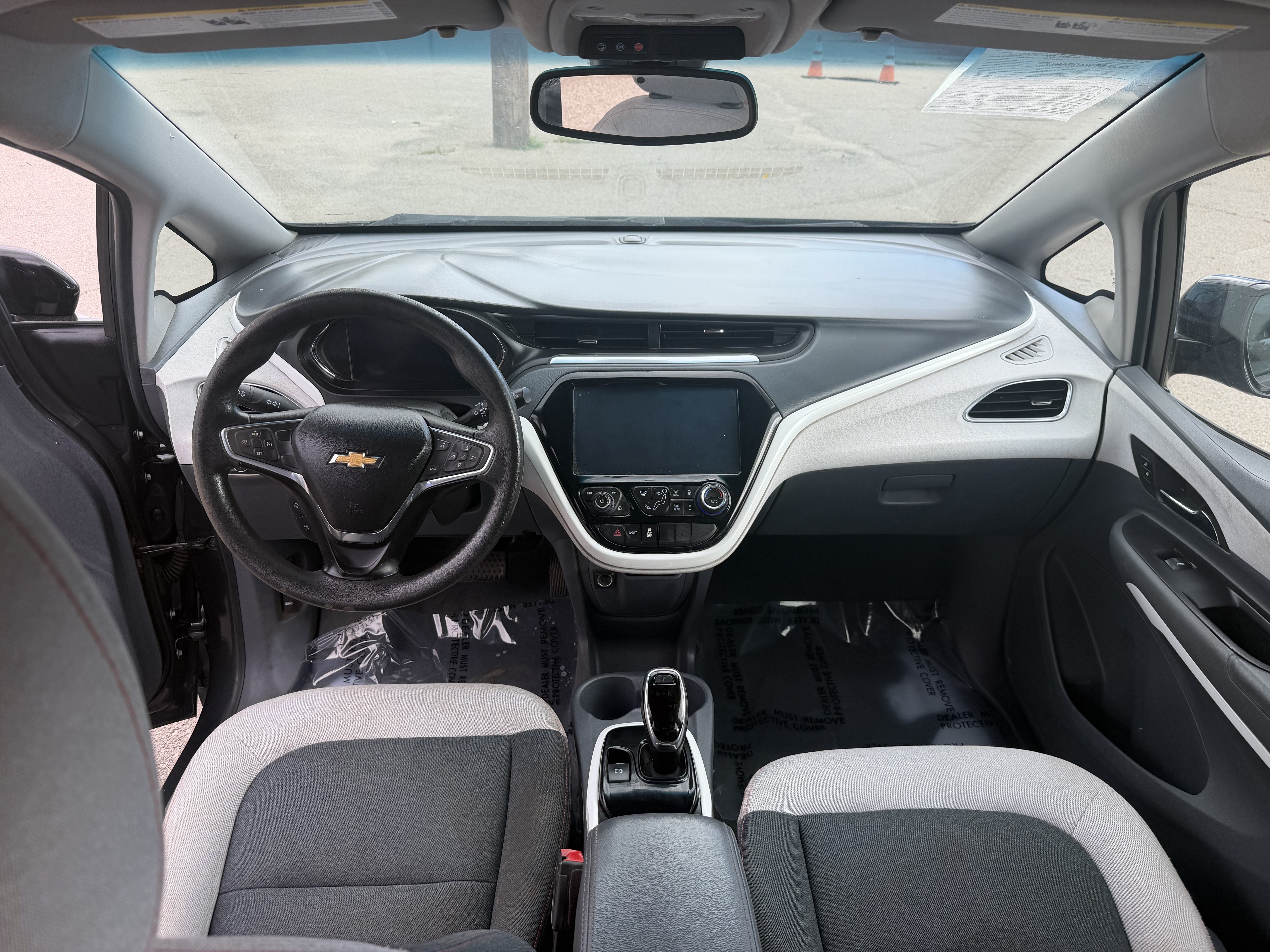 Used 2017 Chevrolet Bolt LT FWD image 19