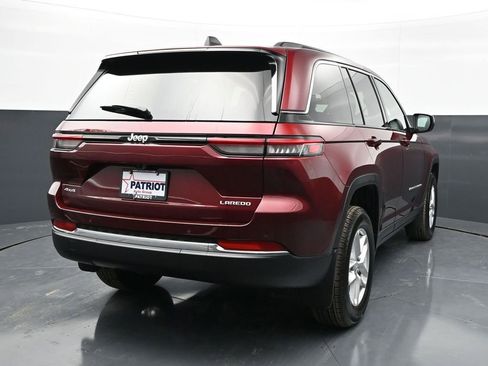 New 2026 Jeep Grand Cherokee Laredo X AWD/4WD image 2