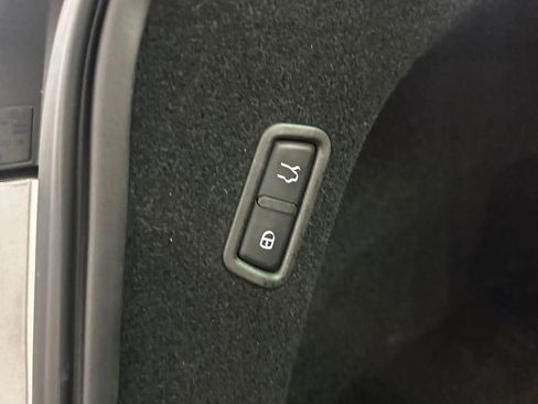 Used 2022 Maserati Levante Modena image 20