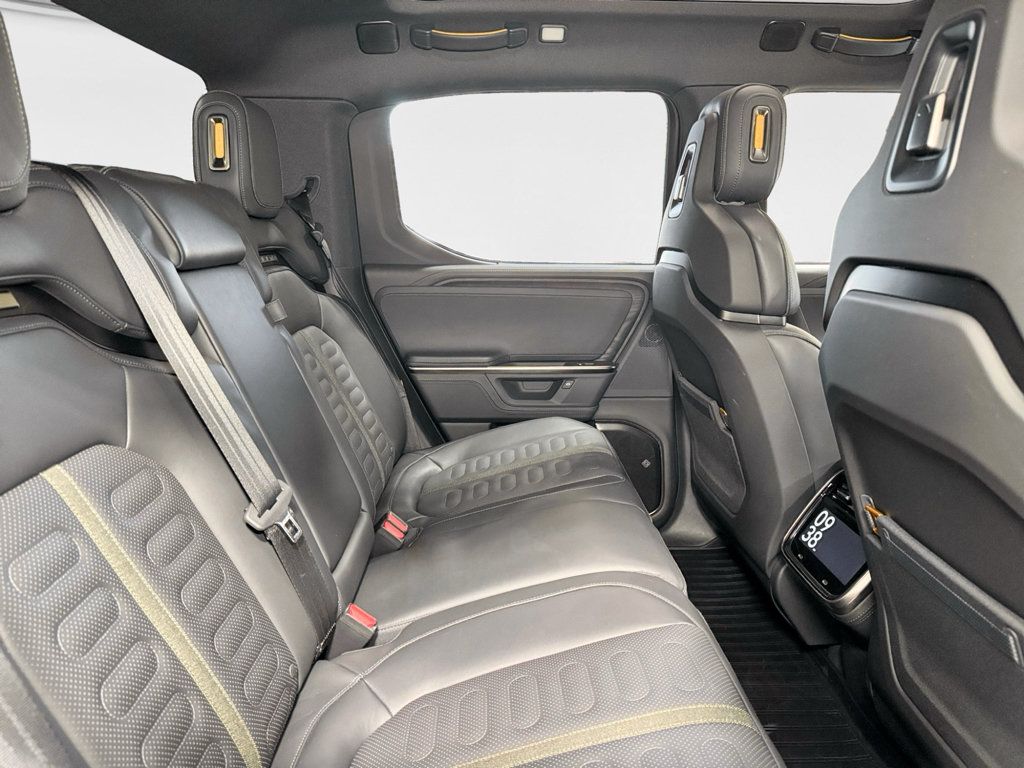 Used 2025 Rivian R1T Adventure Dual AWD/4WD image 23