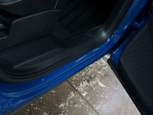 Certified 2025 Volkswagen Atlas Cross Sport SEL Premium R-Line image 58