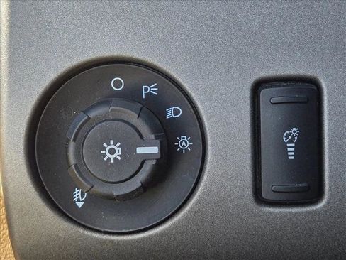 Used 2014 Ford F350 Lariat image 11