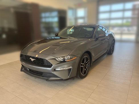 Certified 2022 Ford Mustang Coupe w/ Equipment Group 101A RWD image 4
