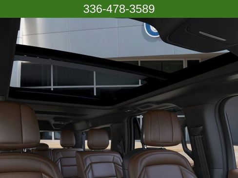 New 2026 Lincoln Navigator L Reserve AWD/4WD image 22