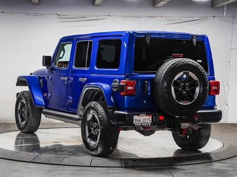 Used 2019 Jeep Wrangler Unlimited Rubicon w/ Dual Top Group image 2