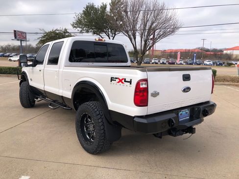 Used 2011 Ford F250 King Ranch w/ FX4 Off Road Pkg image 9