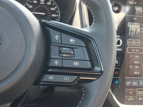 Certified 2025 Subaru Forester Premium AWD/4WD image 22