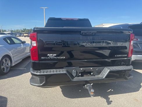 Used 2023 Chevrolet Silverado 1500 Custom RWD image 5