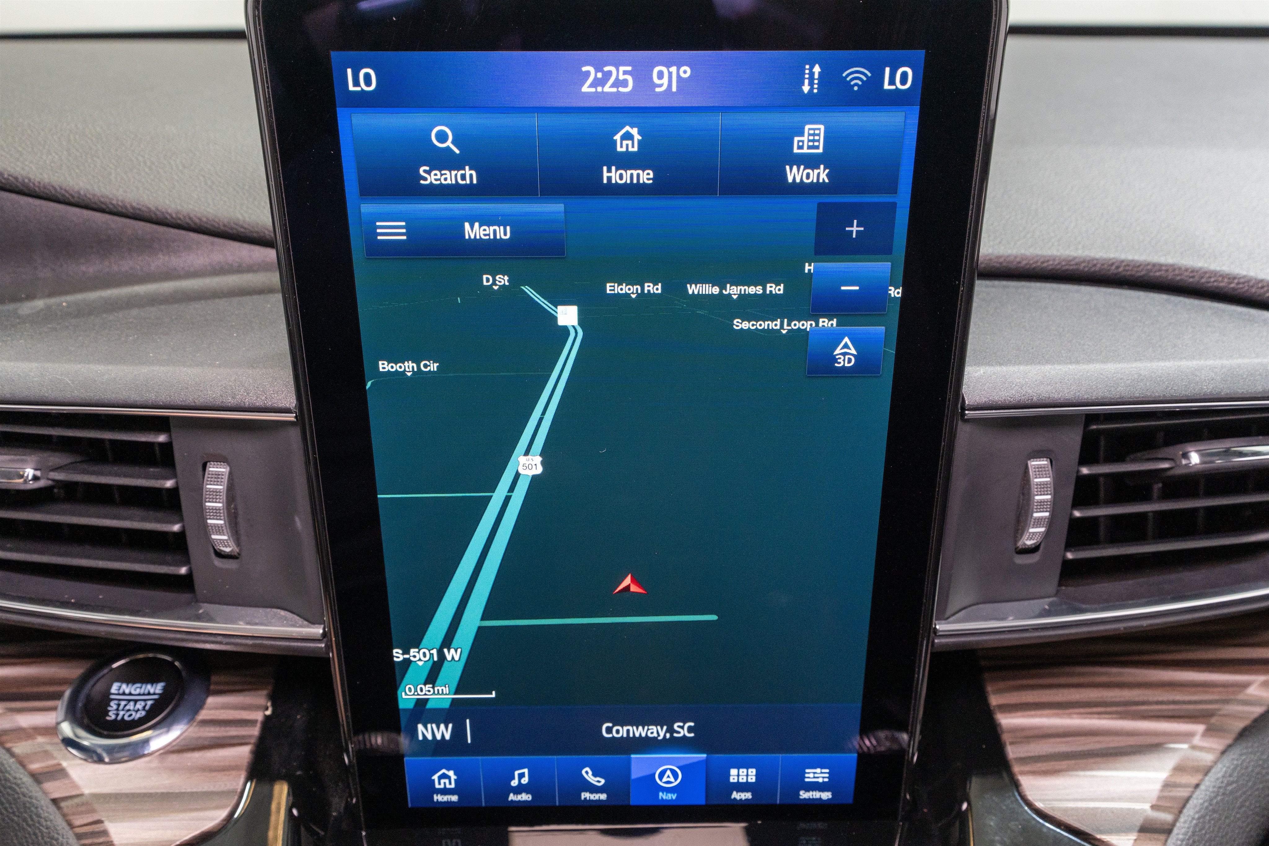 Used 2023 Ford Explorer Limited w/ Limited Technology Package RWD image 18