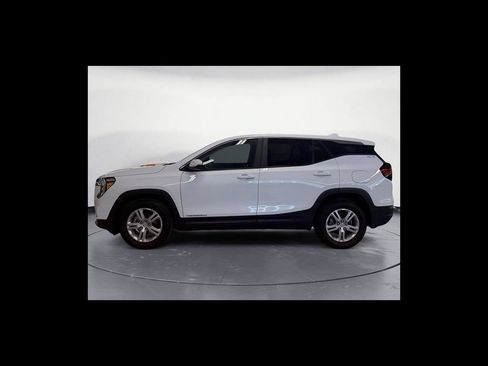 Used 2022 GMC Terrain SLE FWD image 3