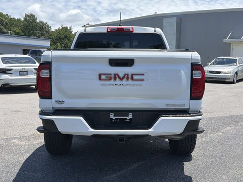 Used 2023 GMC Canyon Elevation w/ Convenience Package AWD/4WD image 11