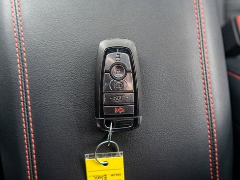 Used 2025 Ford Explorer ST-Line w/ ST-Line Street Pack image 32