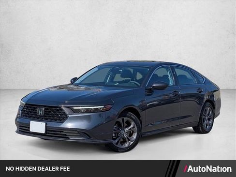 Used 2023 Honda Accord EX image 1