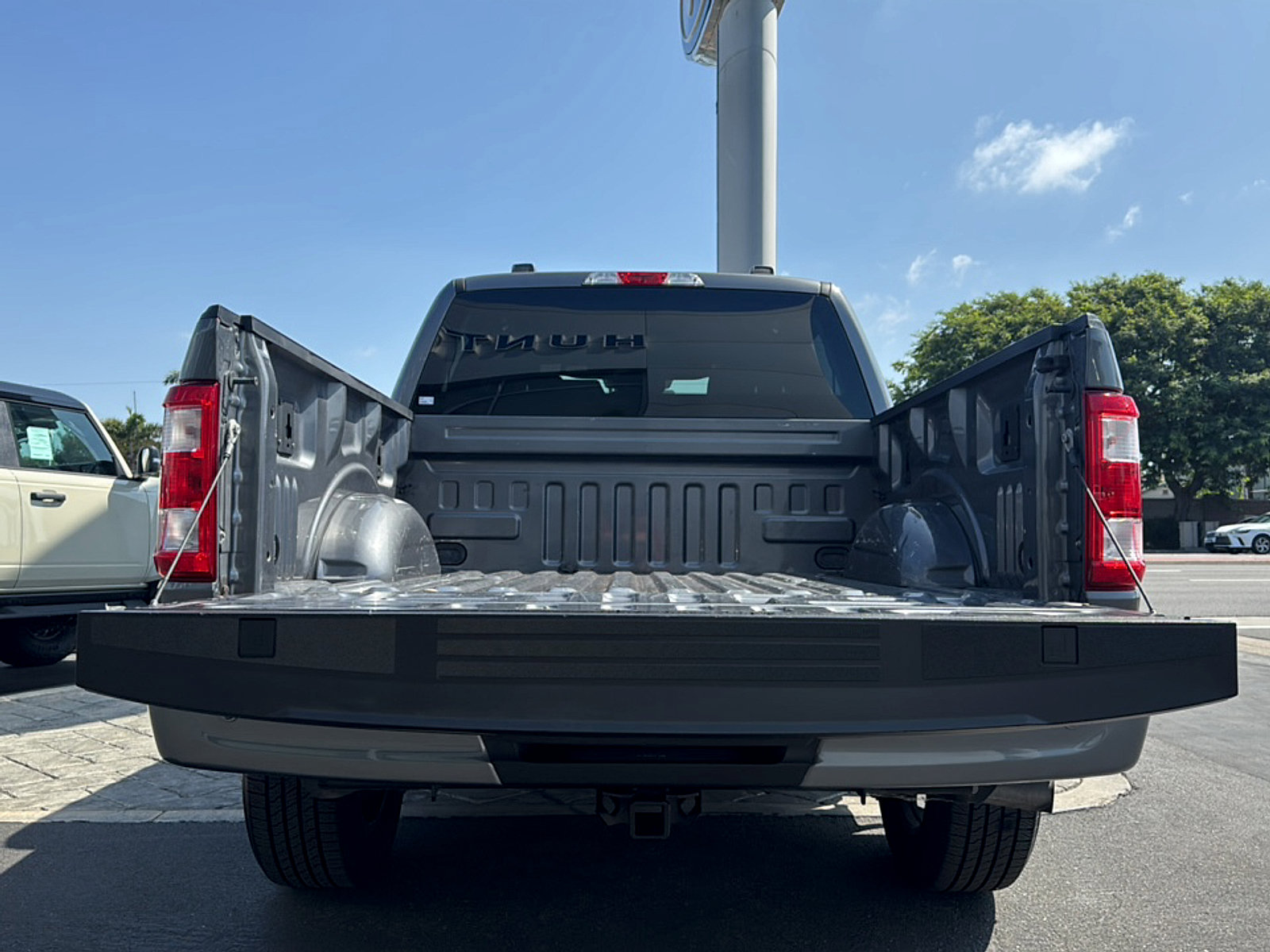 Used 2021 Ford F150 XL w/ STX Appearance Package RWD image 8