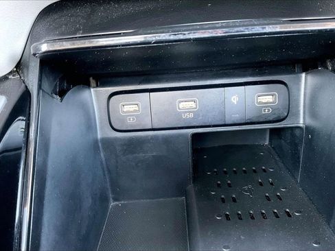 Used 2021 Kia Sorento SX image 19