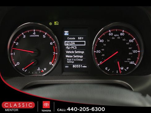 Certified 2017 Toyota RAV4 SE image 8