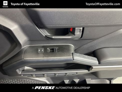 Certified 2025 Toyota 4Runner SR5 AWD/4WD image 20