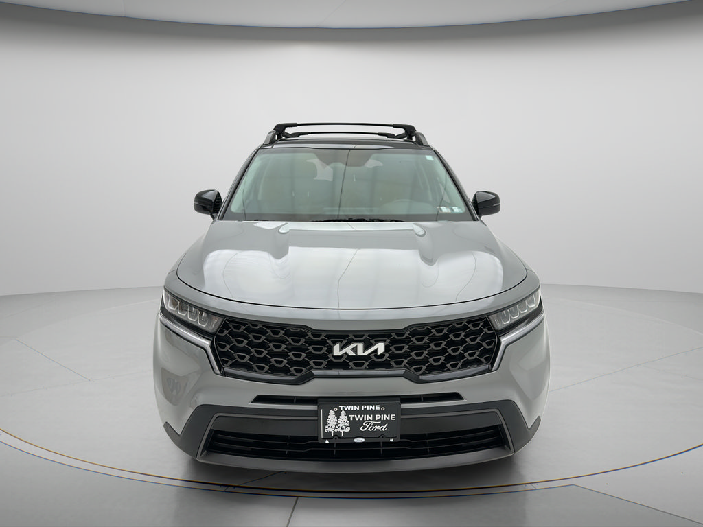 Used 2023 Kia Sorento S w/ Panoramic Sunroof Package AWD/4WD image 2