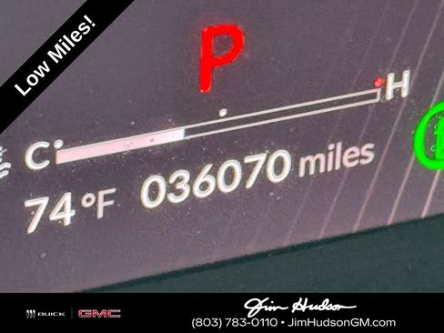 Used 2022 Acura MDX SH-AWD w/ Advance Package image 3