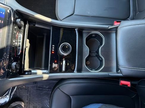 New 2025 Jeep Grand Cherokee Limited w/ Black Appearance Package image 25