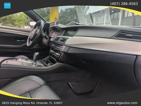 Used 2013 BMW M5 RWD image 26