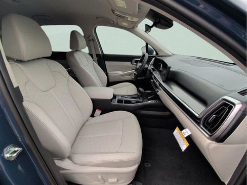 New 2026 Kia Sorento EX FWD image 15
