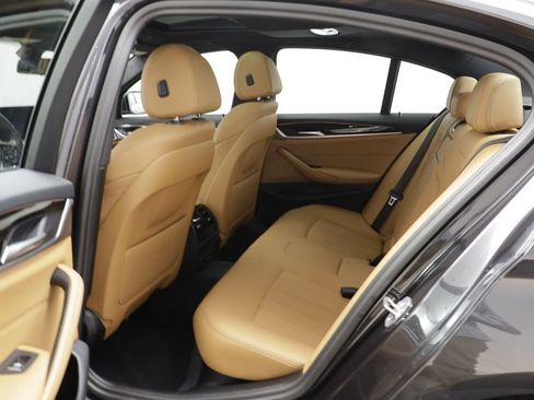 Used 2023 BMW 530i xDrive w/ Convenience Package AWD/4WD image 14