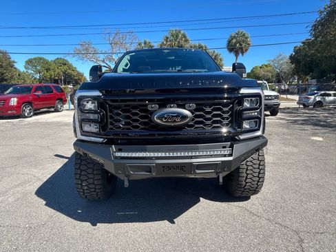 New 2026 Ford F250 Lariat w/ Black Appearance Package image 9
