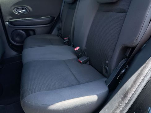 Used 2019 Honda HR-V LX image 20