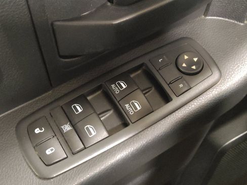 Used 2016 RAM 1500 Tradesman w/ Popular Equipment Group RWD image 27