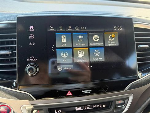 Used 2023 Honda Passport EX-L image 18