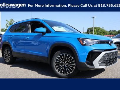 New 2025 Volkswagen Taos SE