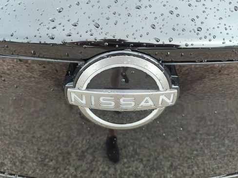 Certified 2024 Nissan Ariya FWD image 5