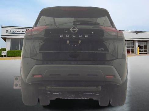 Used 2023 Nissan Rogue S AWD/4WD image 4