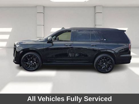 Used 2023 Cadillac Escalade Sport Platinum w/ LPO, ONYX Package AWD/4WD image 2