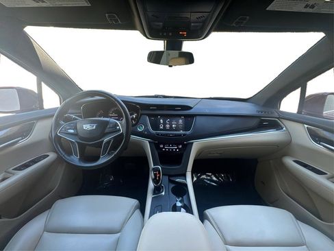 Used 2017 Cadillac XT5 FWD image 14