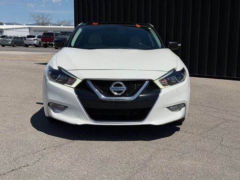 Used 2018 Nissan Maxima Platinum FWD image 2