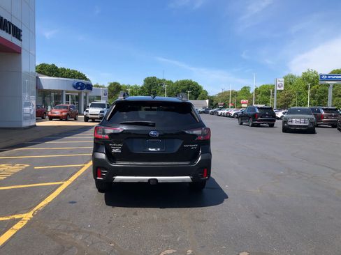 Used 2020 Subaru Outback Limited XT AWD/4WD image 6