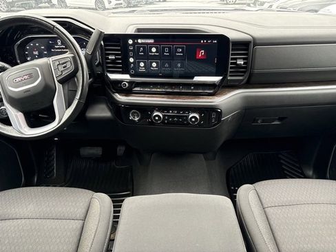 Used 2022 GMC Sierra 1500 Elevation image 25