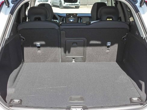 New 2026 Volvo XC60 B5 Core image 13