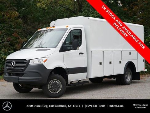 Used 2023 Mercedes-Benz Sprinter 3500 image 1
